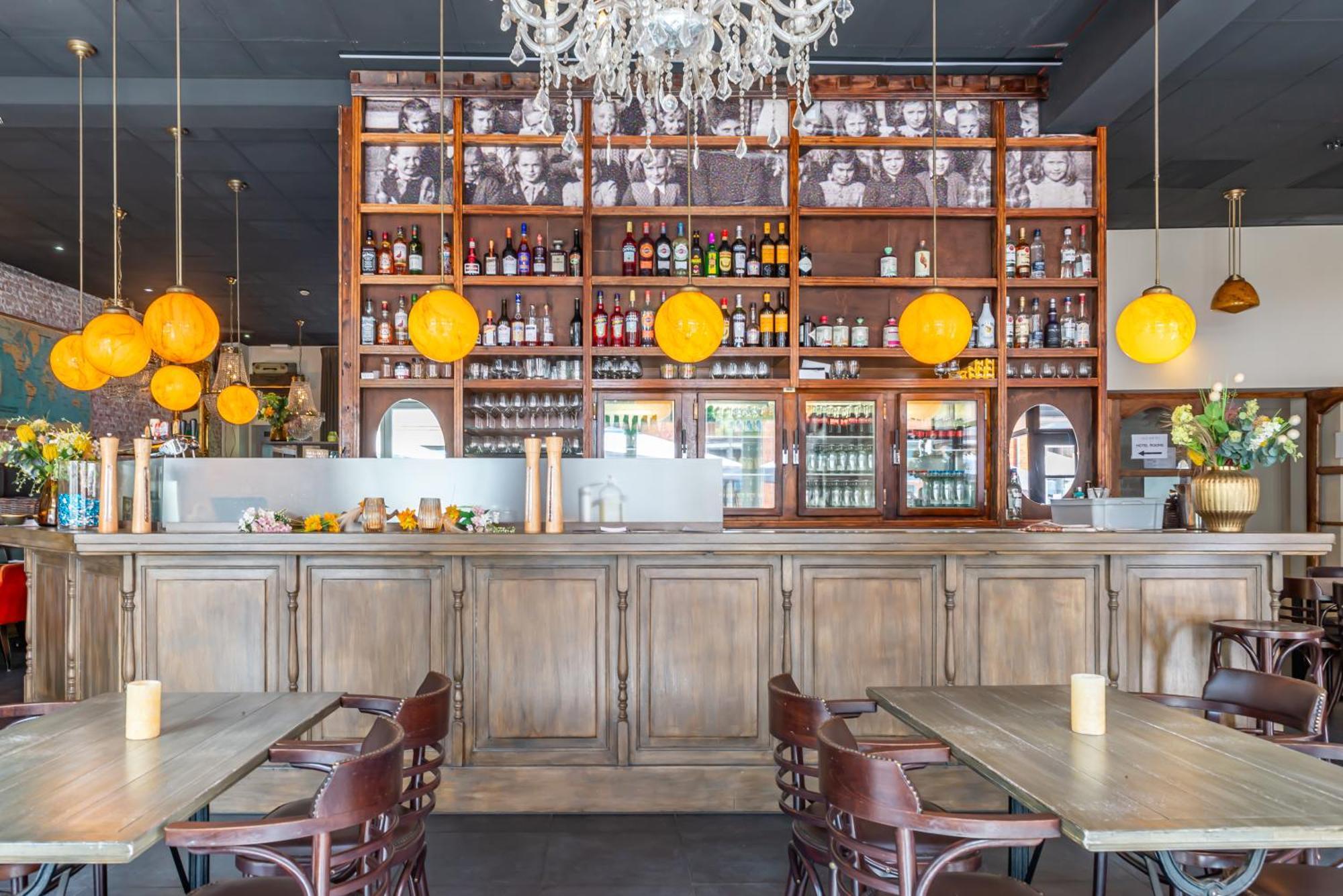 Hotel Ingredi Bree Bagian luar foto