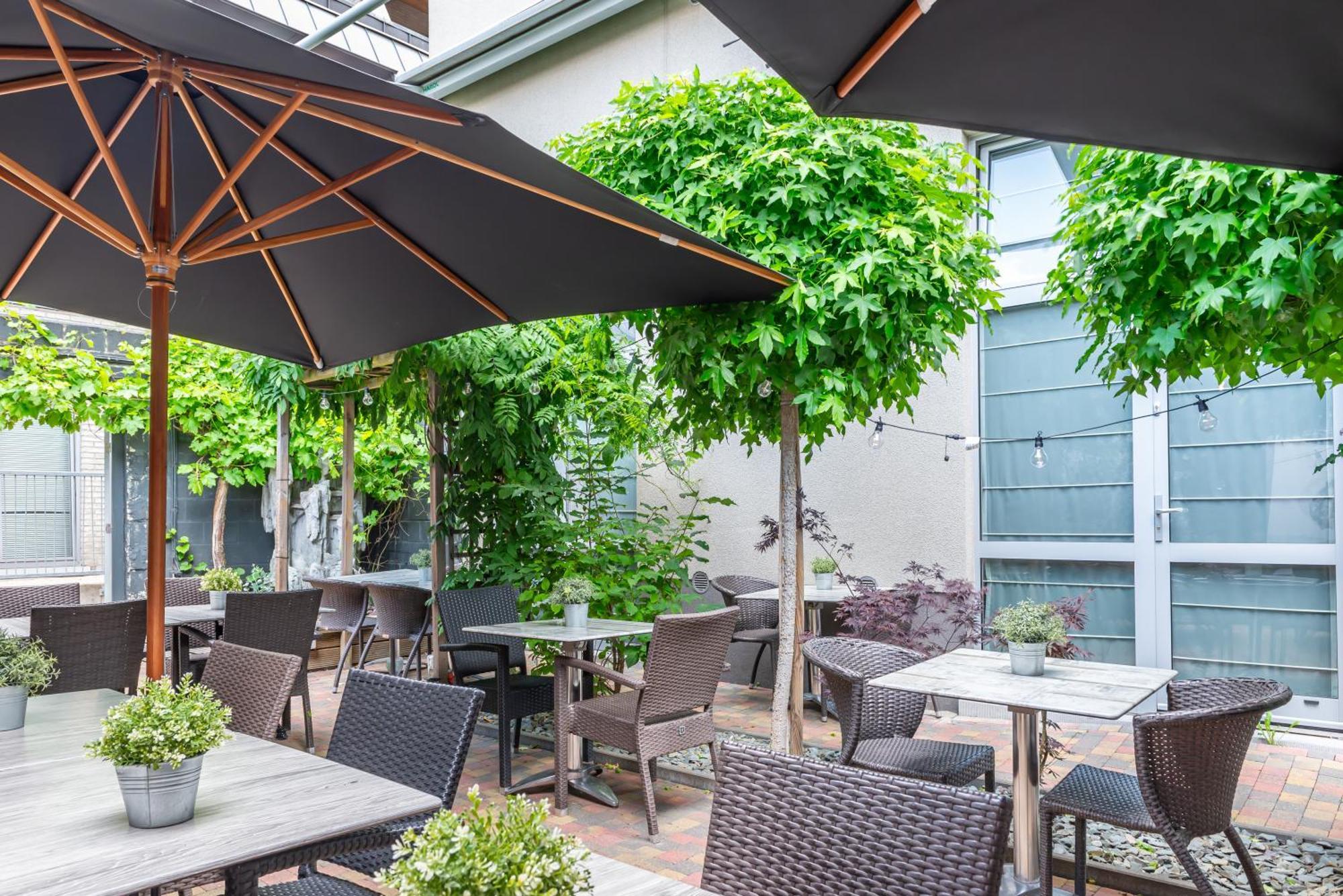 Hotel Ingredi Bree Bagian luar foto
