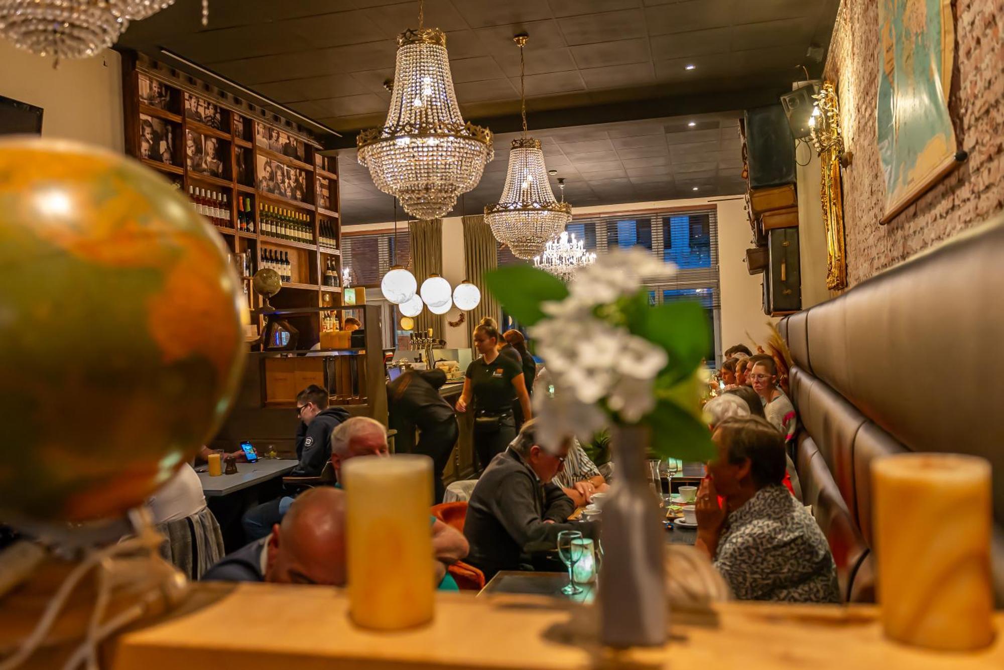 Hotel Ingredi Bree Bagian luar foto