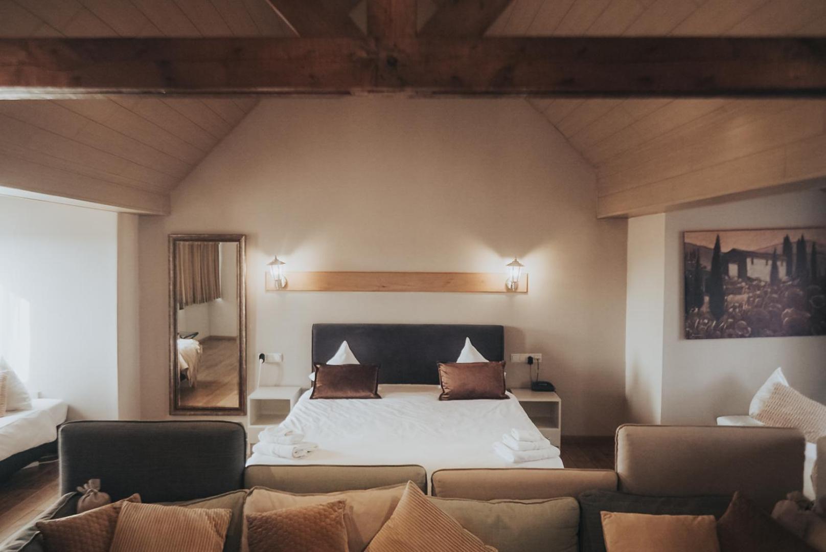Hotel Ingredi Bree Bagian luar foto